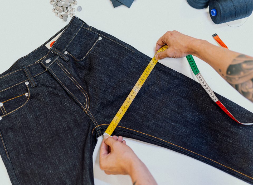 THIGH measurement demonstration